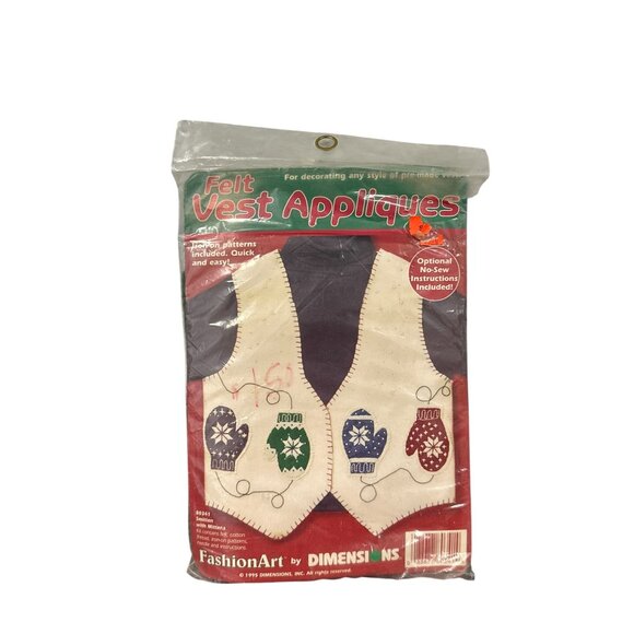 Vtg 90s Dimensions 80341 Smitten Mittens Fashion Art Felt Vest Applique Kit Xmas - Picture 1 of 4